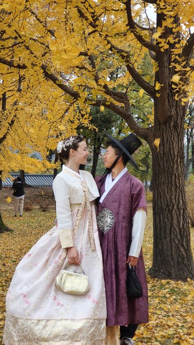 Hanbok Couple